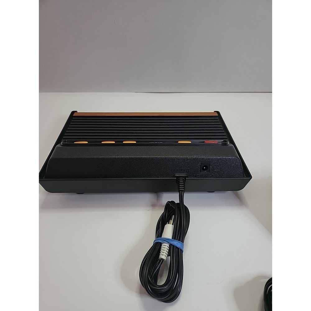 Atari Flashback 8 Console 105 Built-in Games 40th Anniversary Tested - Picture 7 of 7